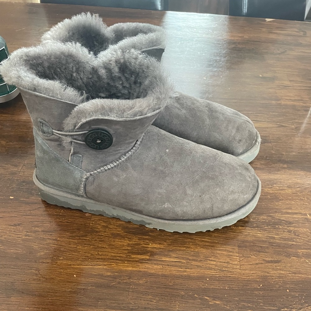 Grey Button Ugg’s